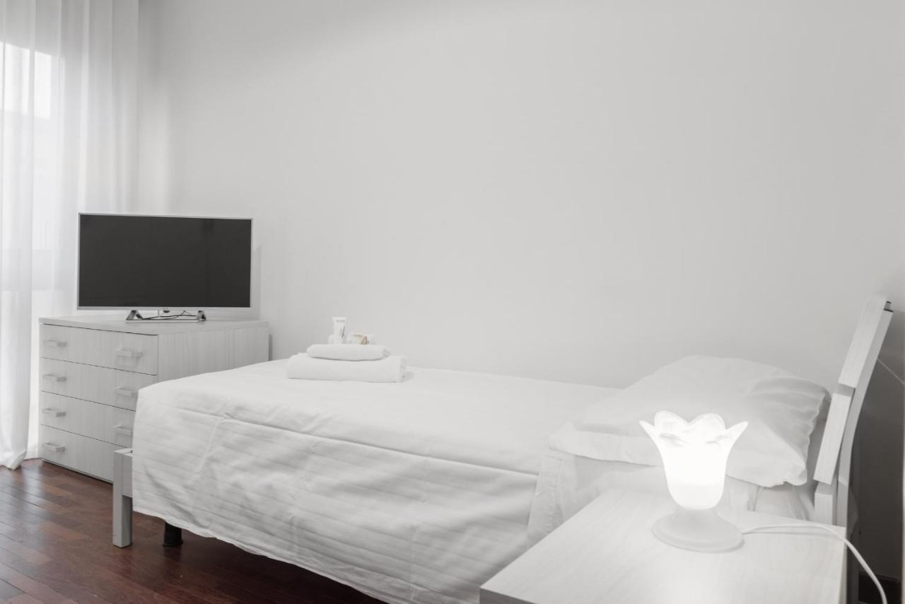 شقة Flats4Rent Lucia فيرونا المظهر الخارجي الصورة